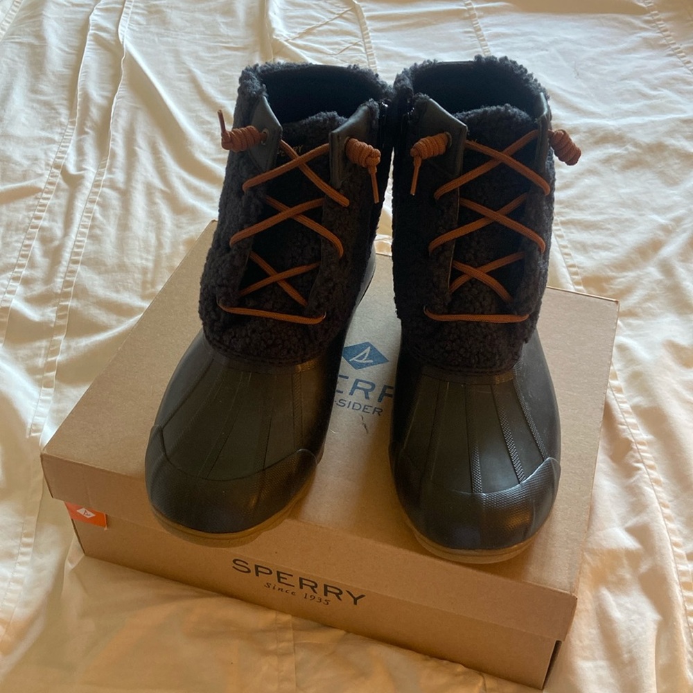 Sherry Syren gulf Sherpa black boots